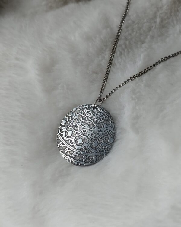 Kolo medaljon ogrlica