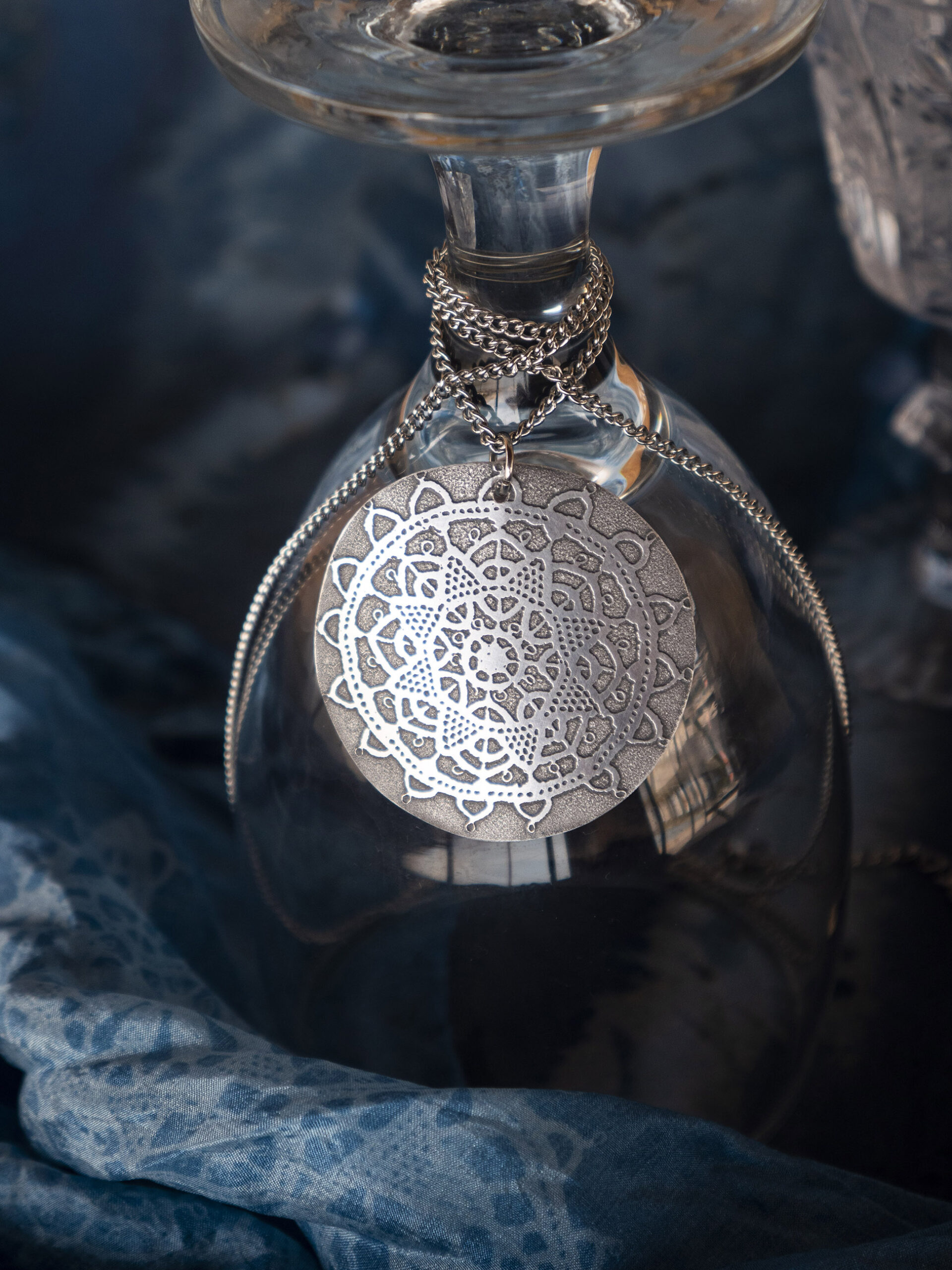 Paška čipka medaljon