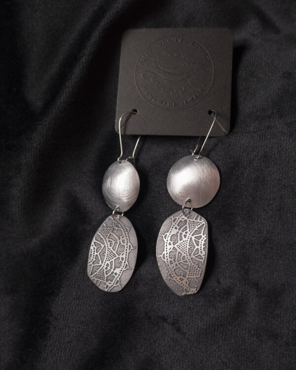 Pun mjesec naušnice