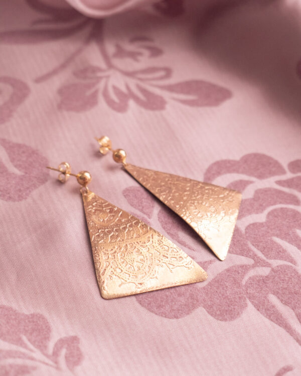 Mjedeni trokuti naušnice