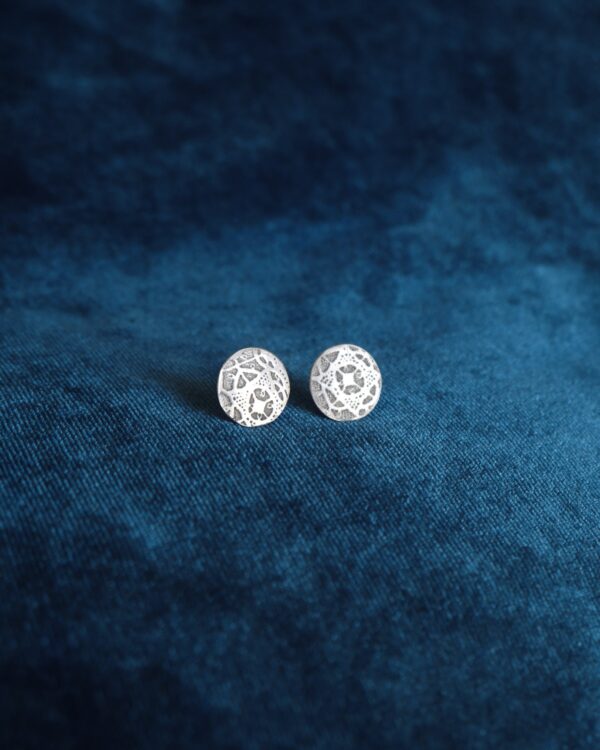 Naušnice mini čipka 5