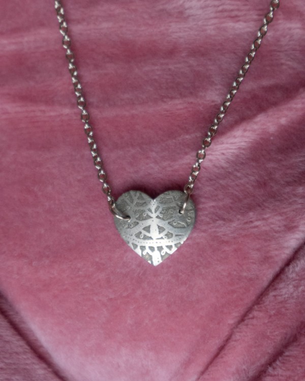Choker srce ogrlica